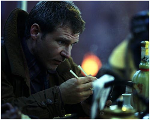 Blade Runner Harrison Ford ca Rick Deckard mâncând cu betisoare de 8 x 10 inch fotografie