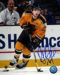 Ray Bourque Autographed 8x10 Foto - Fotografii NHL autografate
